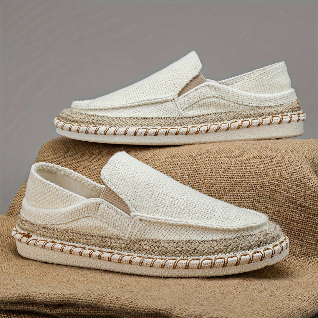 Pauls | Zomerse Slip-Ons Gevlochten Zool & Canvas Bovenwerk