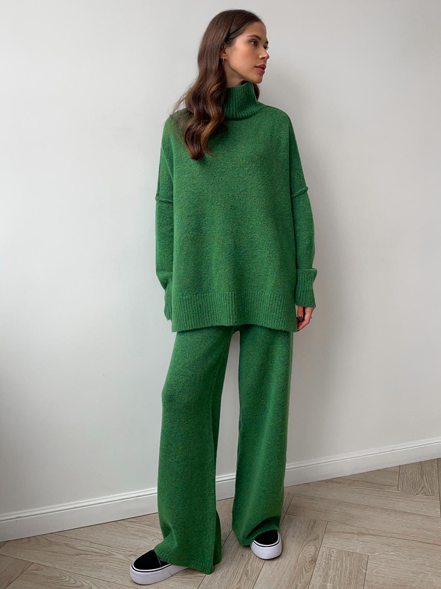 Fae | Set met effen coltrui en gebreide broek