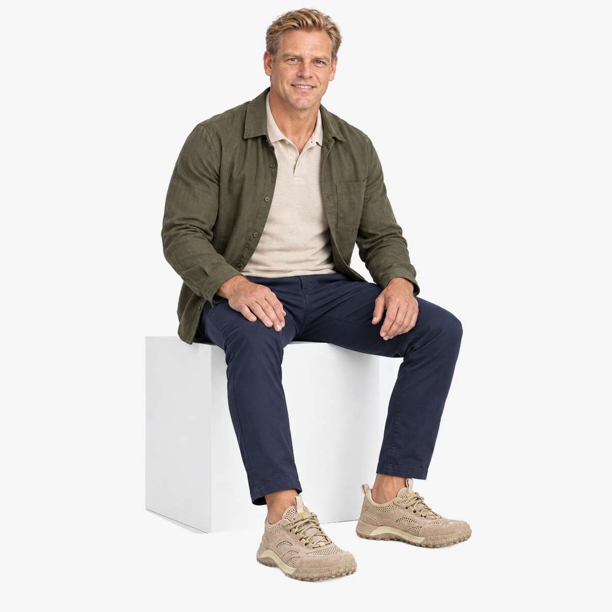 Nico Aria veiligheidsschoenen in khaki gedragen