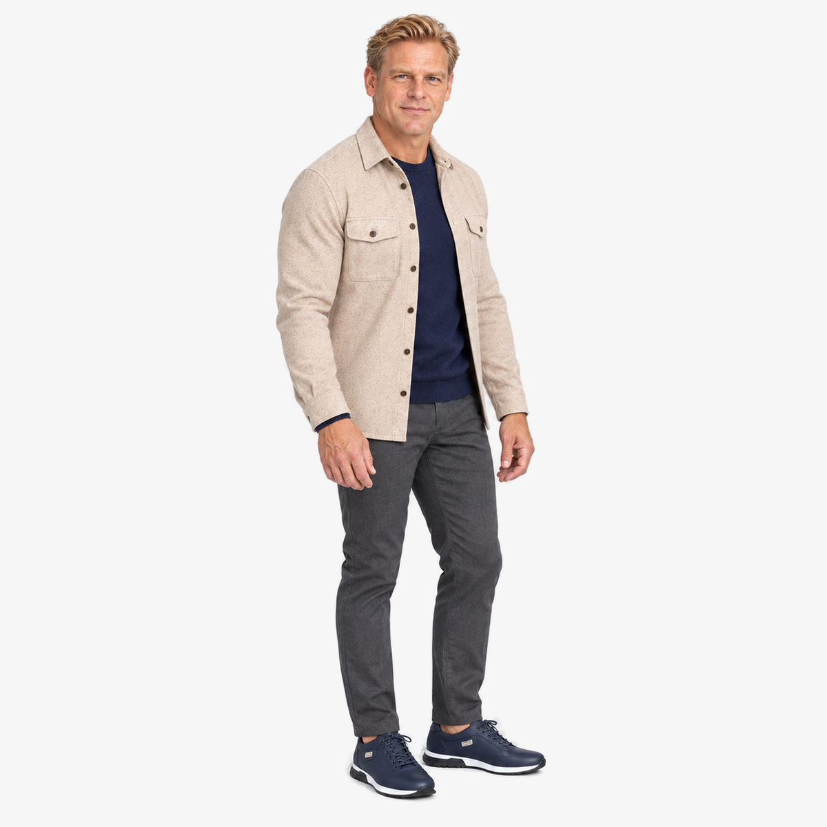 Rico Monti herensneaker in blauw gedragen