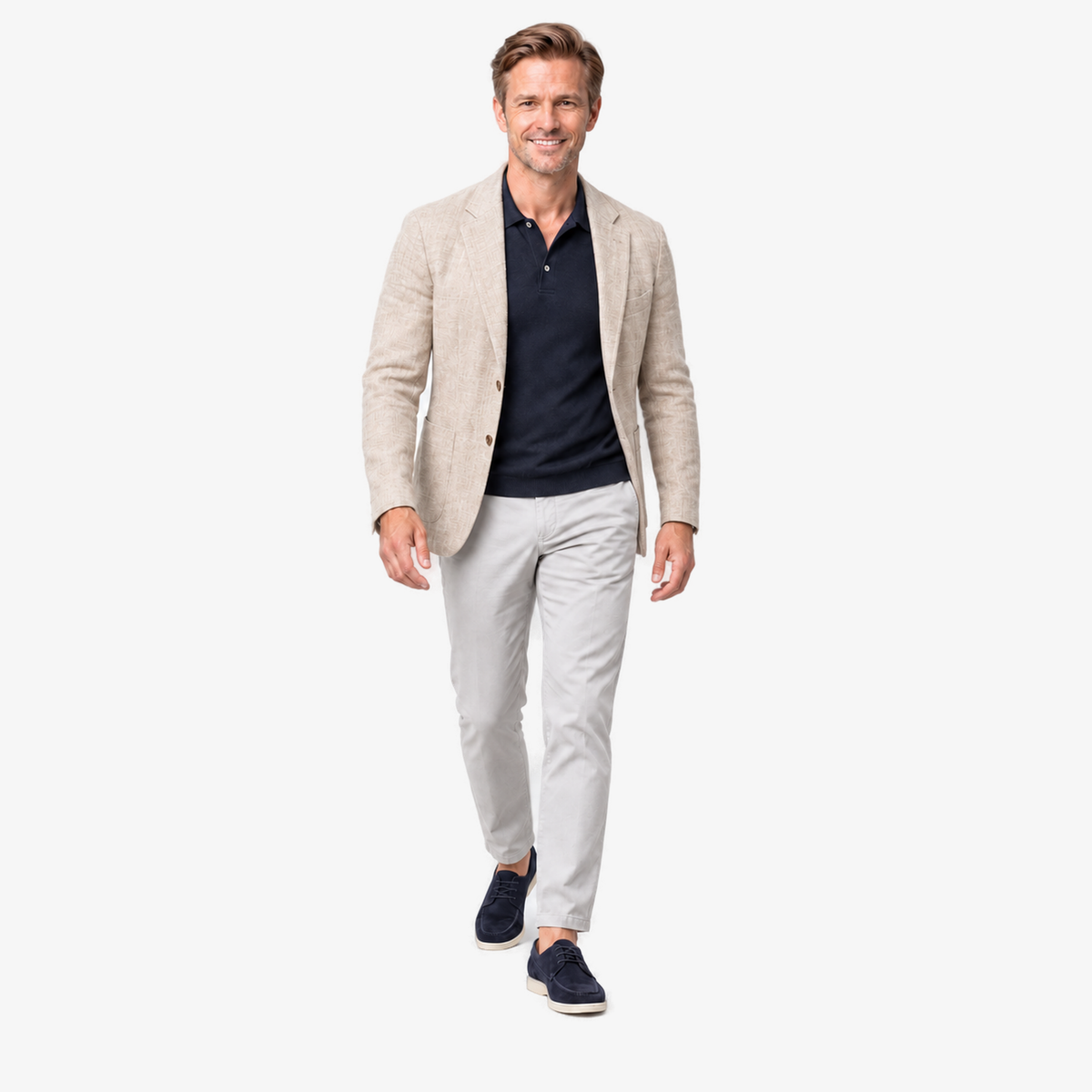 Vilano loafers in marineblauw gedragen
